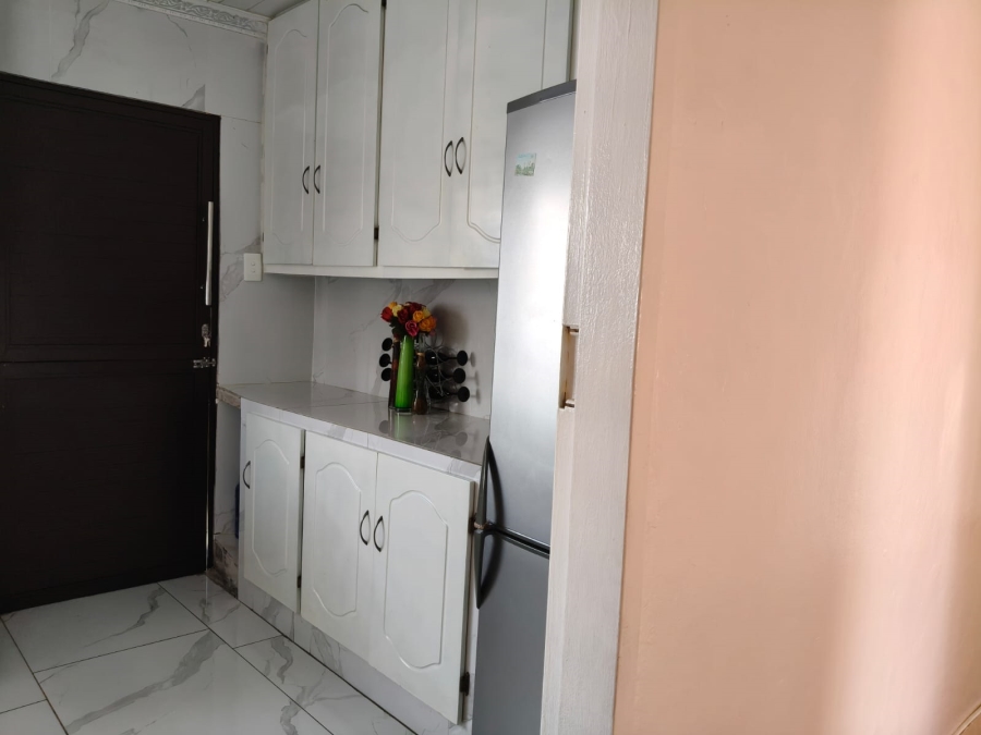 4 Bedroom Property for Sale in Monakato North West